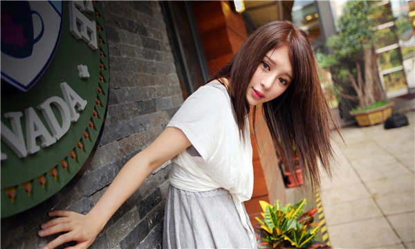尧都想找一个女性生孩子给报酬-｛找个女人生孩子多少钱｝